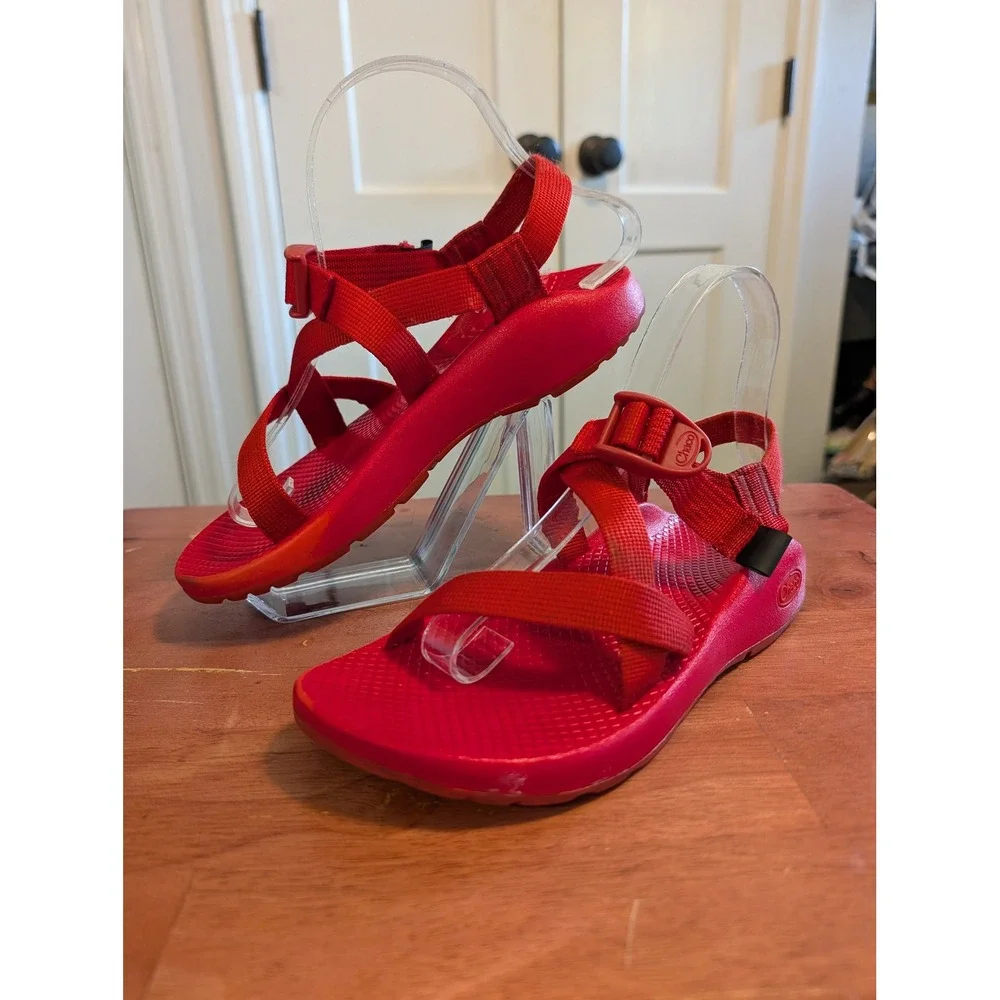 Chaco Z/1 Classic Womens Size 6 Red Monochrome Adjustable Strap Hiking Sandals